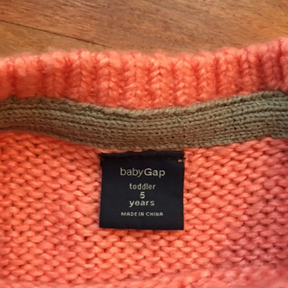 GAP Geometric Print Children's Sweater Dress - Picture 3 of 4